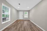 2805 Walker Street - Photo 11