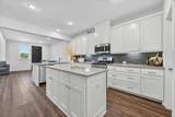 685 Watersedge Court - Photo 1