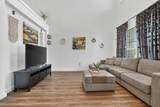 685 Watersedge Court - Photo 8