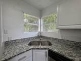 5633 Curzon Avenue - Photo 9