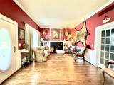 605 Davis Street - Photo 3