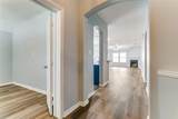 815 Creekside Drive - Photo 3