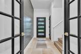 900 Pioneer Circle - Photo 16