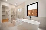 4241 Somerville Avenue - Photo 22