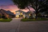 909 Saint Andrews Place - Photo 1