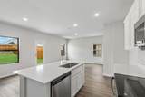 708 Hillcrest Boulevard - Photo 3
