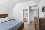 916 Champions Court - Photo 15