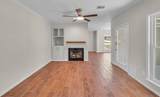 102 Avenue Q - Photo 8