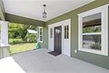 709 Avenue H - Photo 3