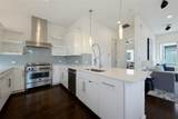 1915 Summit Avenue - Photo 9