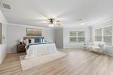 1725 Crescent Oak Street - Photo 24