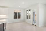 812 Condor Street - Photo 14