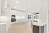 812 Condor Street - Photo 8