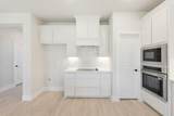 812 Condor Street - Photo 9