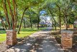 1020 Oak View Drive - Photo 4