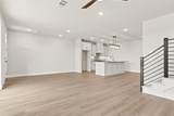2884 Enfield - Photo 9
