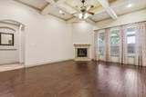 411 Devonshire Drive - Photo 10