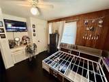 922 Plum Street - Photo 6