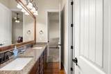 104 Rattling Antler Court - Photo 21