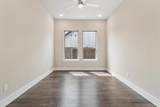 914 Paradise Lane - Photo 14