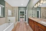 1004 Main Street - Photo 7