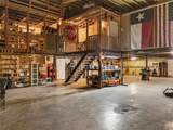 10405 Lipan Highway - Photo 33