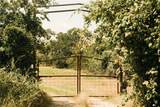 10405 Lipan Highway - Photo 37