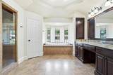 2412 Emerald Circle - Photo 27