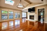 104 Summit Cove - Photo 3