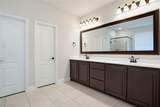 812 Woodview Court - Photo 16