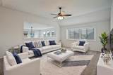 812 Woodview Court - Photo 17