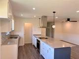 1430 Bardfield Ave - Photo 17