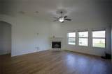 401 Eureka Court - Photo 15