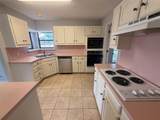 1712 Colonial Court - Photo 4