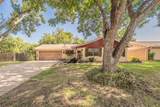 612 Bayless Drive - Photo 2