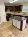 210 Windsor - Photo 10