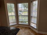 210 Windsor - Photo 11