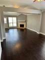 210 Windsor - Photo 6
