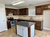 210 Windsor - Photo 9