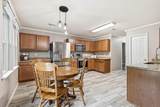 16637 Woodside Drive - Photo 10