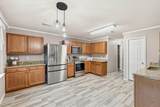 16637 Woodside Drive - Photo 9