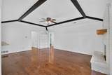 10524 Ravenscroft - Photo 25