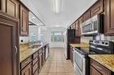10524 Ravenscroft - Photo 31