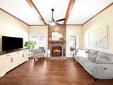 2136 Goldfinch Drive - Photo 8
