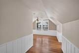 551 Broadmoor Boulevard - Photo 22