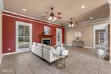 504 Brunswick Gardens - Photo 4