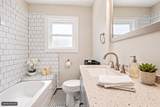 219 Briscoe Boulevard - Photo 6