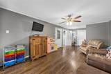 3921 Austin Avenue - Photo 20