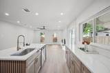 3225 Collins Boulevard - Photo 14