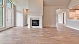1508 Wolfgang Way - Photo 17